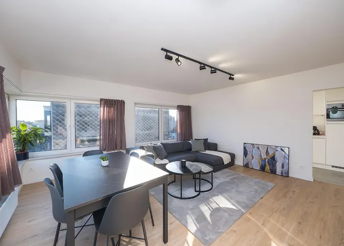 The Bright Cosy Corner * אוסטנדה