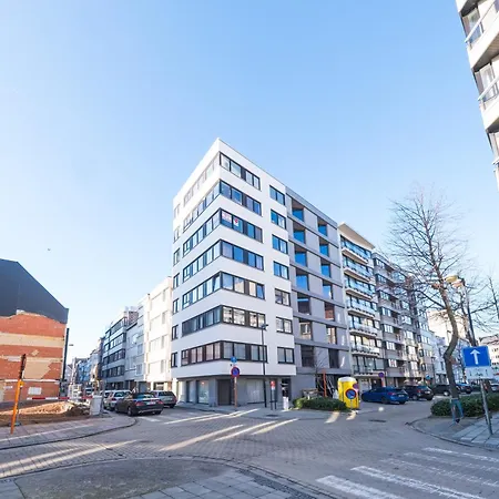 דירה The Bright Cosy Corner