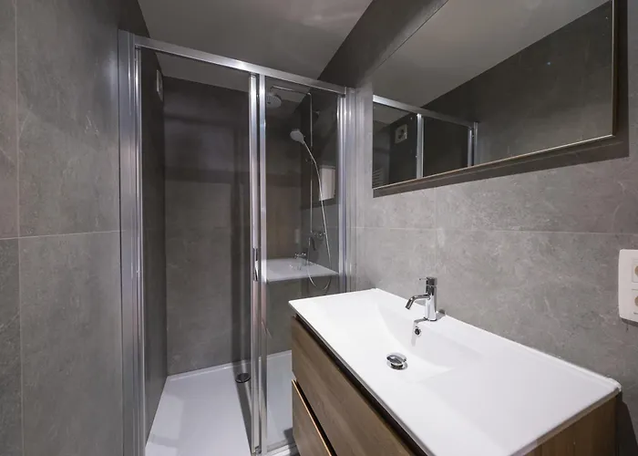 The Bright Cosy Corner Appartement